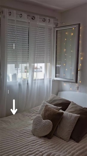 Vidéos de cindy (@cindycomptelive) avec son original - cindy