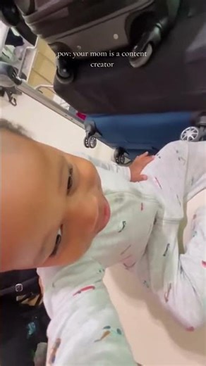 say cheeeeseeee 🤣📸🤳🏽 #toddlersoftiktok #funnybabytiktok #toddlermomsoftiktok