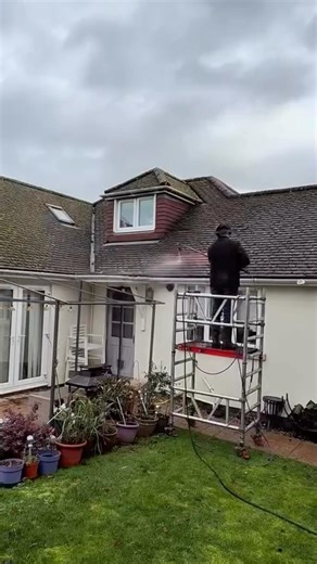 I reduced the bill of this customer and it payed back #pressurewashing