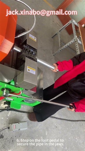 How to operate our intelligent Pipe Threading Machine.Made in China.