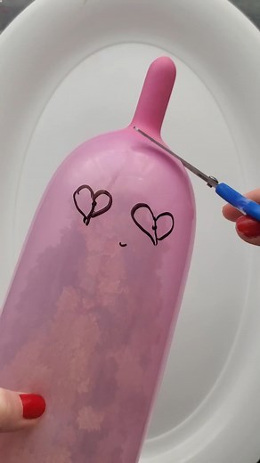 train toilet goes brrr 🚀🔥 #tacolife | Izabeloi