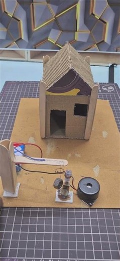 “Earthquake Detector Alarm Using Simple Parts!” #experiment #inventiontech #inventiontech