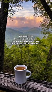 🤯Did you know that there’s an all inclusive mountain lodge in western North Carolina?!⤵️ #hosted 📍Snowbird Lodge, Robbinsville, NC What you’ll love: Stunning views all around the property, I witnessed one of the most beautiful sunrises I’ve seen while staying here On site hikes including sunrise and sunset points All inclusive option with all meals, including a packed lunch, are provided. The food is impeccable. The chef focuses on highlighting local ingredients and all my meals were so good. 