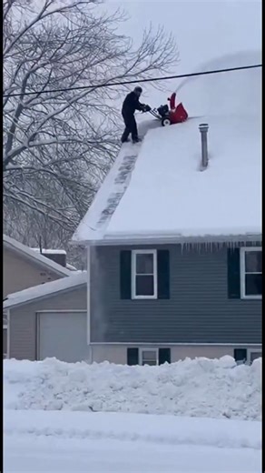 Man Falls Off Roof While Snow Blowing, Lands Safely in Snowbank A homeowner escaped serious injury after falling off his roof while attempting to snow blow accumulated snowfall, an incident neighbors described as both alarming and oddly fortunate.The man, whose name was not released, had climbed onto the roof of his single-story home to clear heavy snow following a winter storm. According to witnesses, he was using a small snow blower to remove the buildup when he lost his footing near the edge 