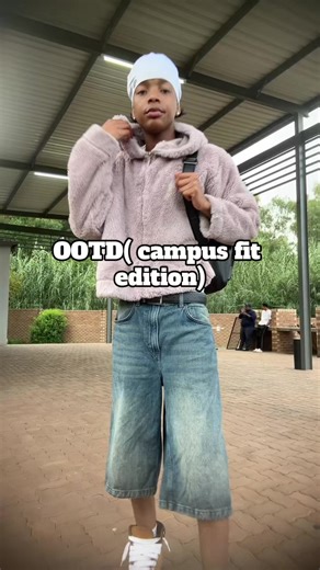 Calm fit #fit #fyp #ootd #outfits #campusfit
