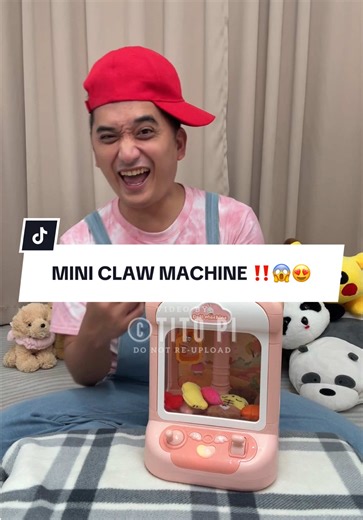 Mini Claw Machine Toys: Fun Arcade Game Experience!