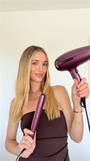 Holiday hair goals? Sorted. Brooke Hogan is serving up effortless beachy waves with a quick hair tutorial you’ll actually have time for. 😍 Recreate the look with our limited-edition cherry chic deluxe gift set, featuring our helios hairdryer and chronos hair straightener. 🍒 Save now or tag a friend who needs this set in their life. 😍 Shop here: https://bit.ly/47QXmWG #goodhairday #hairinspo #hairtutorial | ghd