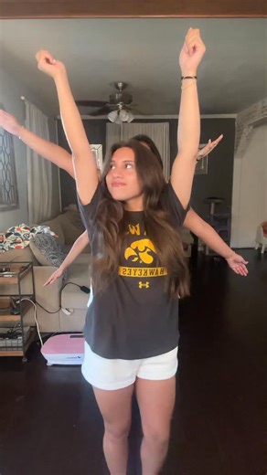 Gabyloveslife5 on Instagram: "Oldie"