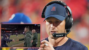 (Video) Ben Johnson's Extremely Cold Handshake With Matt LaFleur After Bears' Comeback Win Gets Labeled as 'Disrespectful'
