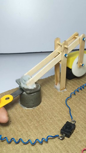 192K views · 476 reactions | Welcome friends. Today I made a power Hammer . I used Bo gear motor and ice cream stick and plastic gear ⚙️ etc. | The magic project | Facebook