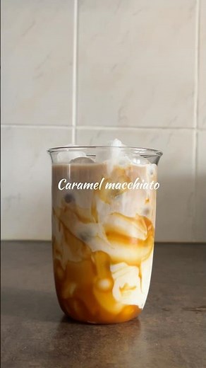 Caramel macchiato #icedlatte #caramelmacchiato #coffee #coffeerecipe