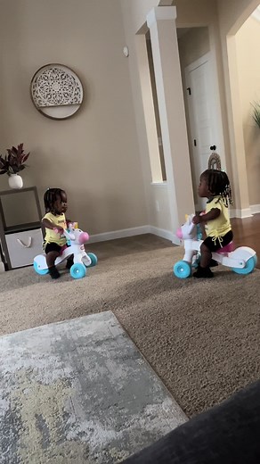 Identical Achon Twins - Tucker Twins Dwarfism