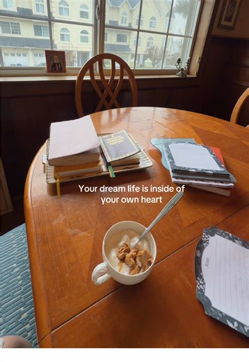 Being able to wake up and express myself, pray, and live in an orderly way wasn’t just the start…it’s everything for me. I have seen how others live with more status than me - and I got back to that prayerful essence. It’s created so much joy and perfection in my life! #wellness #prayer #mindset #healing #luxurylifestyle