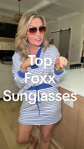The classiest gold frame sunglasses by @TopFoxx . Literally will be wearing these everywhere. #tiktokshopcreatorpicks #momsover40 #aviatorsunglasses #sunglasses #affordablesunglasses