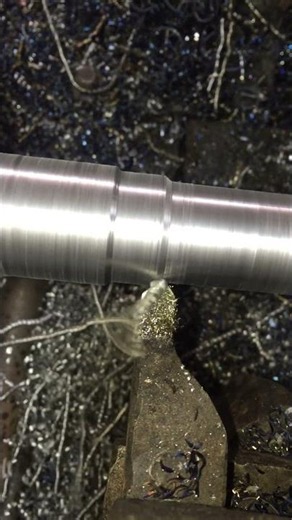 Metal Turning on Lathe Machine 😱 | #shorts