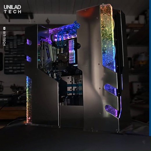 322K views · 4.2K reactions | This guy built his PC case from scratch to match his Trident Z RAM  | UNILAD Tech | Facebook