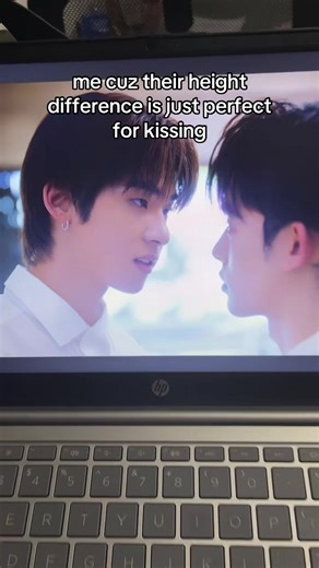 Exploring the Triangle Method in Romance