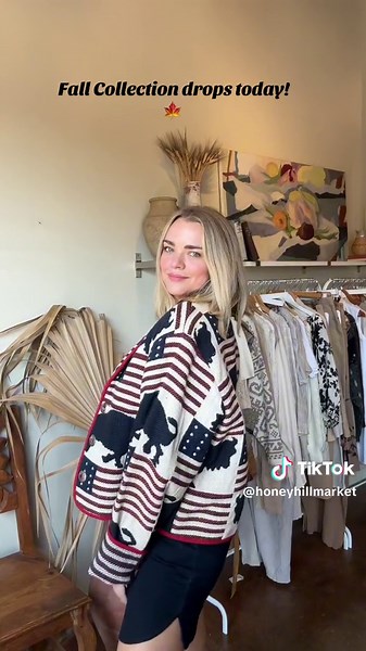 Fall 🤝🏼 Fleetwood Mac, we don't make the rules. @Sky | ATX It's RESTOCK day and we've got all the cozy layers for y'all. All these pieces will be hitting the floor today   lots of new sweaters, jackets, denim, & more! DM us for size & price on these beauties, we also ship! Honey Hill Market, open 11-6 every day #atx #vintageonly #thrifthaul #atlocal #vintage #atthrift #fall #fallfashion #westernstyle #atxvintage #atxvintageshops #honeyhill #styleinspo