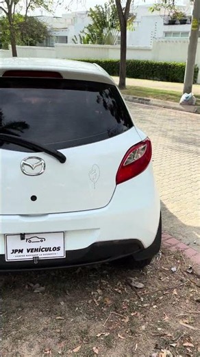 2012 MAZDA 2 HATCHBACK