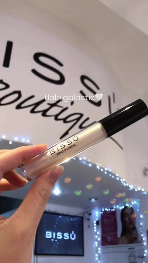 Descubre los nuevos brillos labiales Bissú con glitter