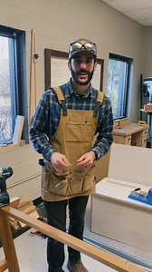 Woodworking tips： Attaching a table base to a tabletop. king #craftsmen #southerncraftsmen #asmr #asmraudio | DIY Wood Work | Facebook