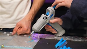 Can You Use a Hot Glue Gun to 3D Print Filament?