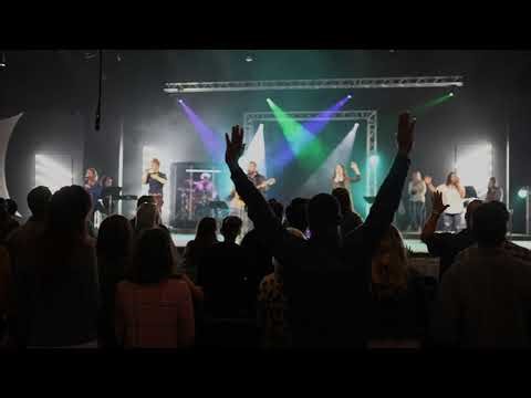 Christmas in the Round | Lead Pastor Robert Kennedy