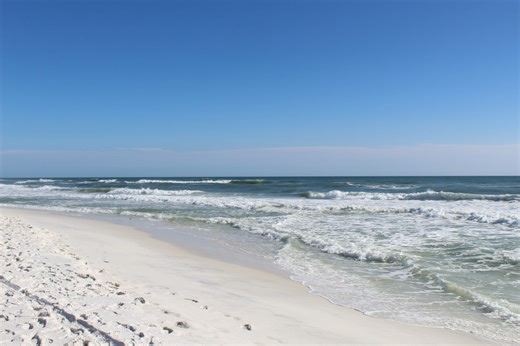 Zip codes in the Pensacola area with the most expensive homes