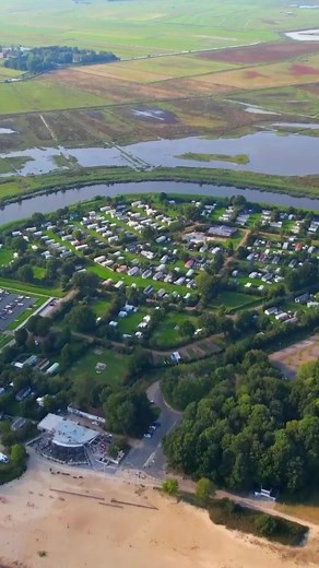 Dromen van een eigen plekje te midden van rust en natuur? Bij Siblu Camping Meerwijck maken we het graag mogelijk! 🏕 Ontdek de mogelijkheden op chalet.siblu.nl #vakantiepark #chalet #vakantieplannen #fypシ #chaletkopen