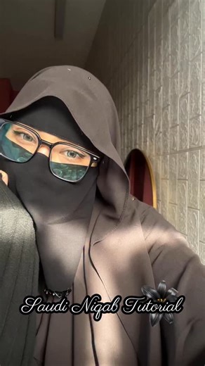𝐉𝐚𝐯𝐲𝐫𝐢𝐚𝐡 𝐐𝐚𝐝𝐢𝐫 🇵🇰 on Instagram: "Most requested Niqab Tutorial is here💕 Saudi Niqab with glasses✨"