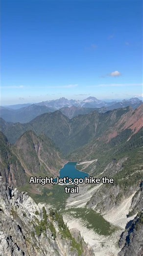 Vesper peak, Washington 🤩 to do this hike you should (1) bring your ten essentials and know how to use them (2) have an emergency device like a Garmin and (3) have done other day hikes with similar elevation gain like Mailbox, Asgard Pass, or Mt Saint Helens #pnw #hiking