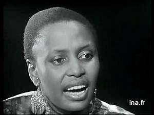 Miriam Makeba speaks African 'click' language, sings 'Baxabene Oxamu'