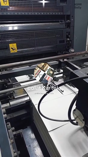 🖨 ASMR of a printer working hard