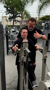 Kyle, Canada’s first bodybuilder with Down syndrome, just had the opportunity of a lifetime—training with the legendary Arnold Schwarzenegger at the iconic Gold’s Gym in Venice Beach! From posing tips to intense sets, Kyle got firsthand coaching from the greatest bodybuilder of all time.This inspiring session is proof that hard work, dedication, and passion can break any barrier. Watch as Kyle pushes his limits, learns from Arnold, and continues to chase his dreams in the world of bodybuilding!D