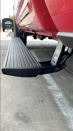 Automatic Powered Steps On Ram 2500: AMP Research Electric Boards