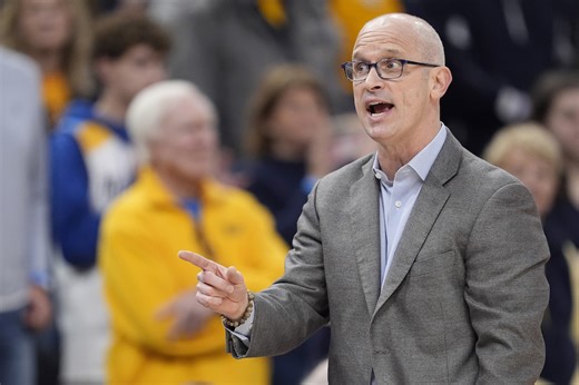 UConn's Dan Hurley gets significant fine after ejection in Marquette loss