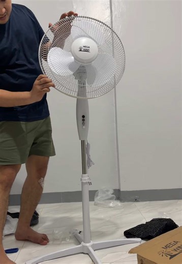 16 Inch White Portable Electric Stand Fan Review