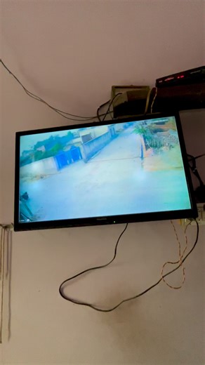 Krishan Jakhar on Instagram: "CCTV camera 🤙📱🎬 security system for security camera setup 🤙📲🎬🛣️"