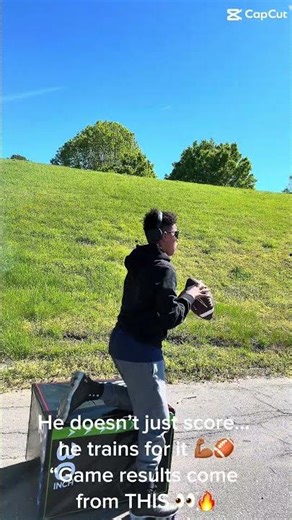 We Train Like This… So Game Day Looks EASY 💪🏾🏈 (EP.3)#shorts#youtubeshorts#youthathlete#training 