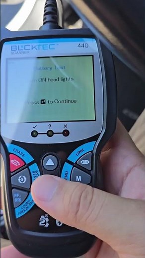 Plug in the BLCKTEC 440 scanner and fix your car fast #obd2scanner #blcktec #cartool