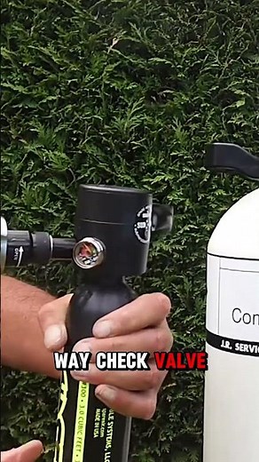 How to Refill Spare Air from a Scuba Tank | Mike’s Dive Store Demo