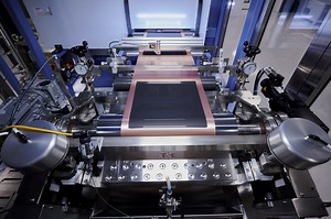 Video: Take a walk inside the BMW Battery Cell Competence Center