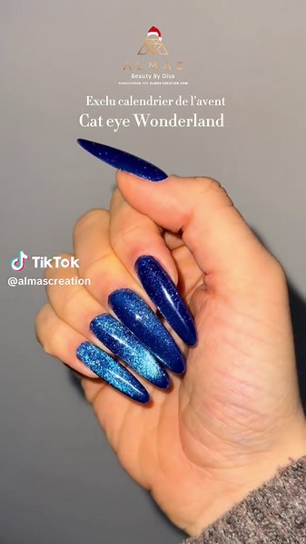 Découverte du vernis cat-eye Wonderland dans le calendrier de l'Avent