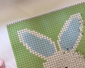 Using the Bernat Pipsqueak Yarn in your corner-to-corner crochet projects is really pretty easy! http://www.repeatcrafterme.com/2018/03/crochet-bunny-c2c-blanket.html | Repeat Crafter Me