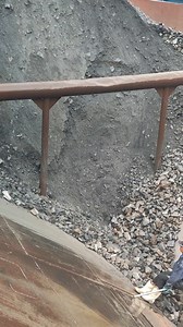 Video of a cargo ship unloading ore at the canal dock #ore #self-unloading ship #canal | 丁掌柜