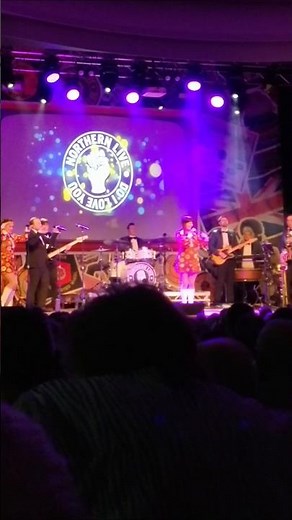' Tainted Love ' ..Gloria Jones Soul classic.. Performed by Northern live @ Wulfrun Hall ✊🎶