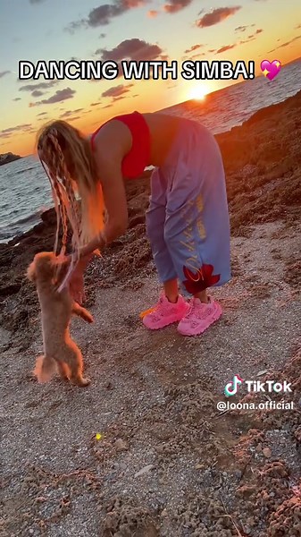 THESE VIBES.. 🥰 #loona #loonamjc #singer