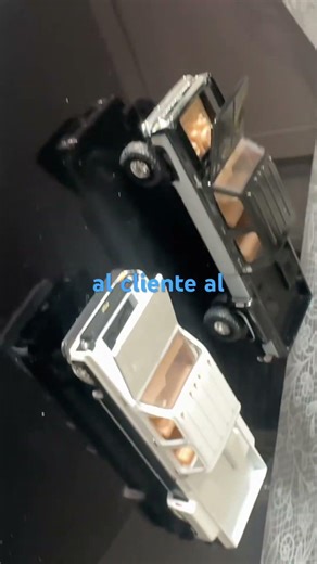 Square body dually Diecast scale 1/64