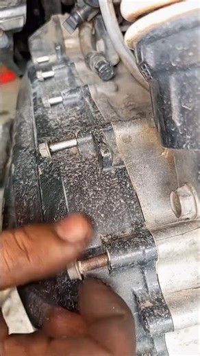 Mechanical technique :CVT engine block hard to open