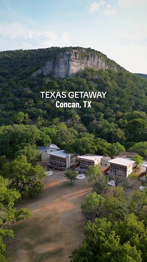 Texas getaway idea to 7 Bluff Cabins in Concan, TX! #texastravel #texascheck #cabins